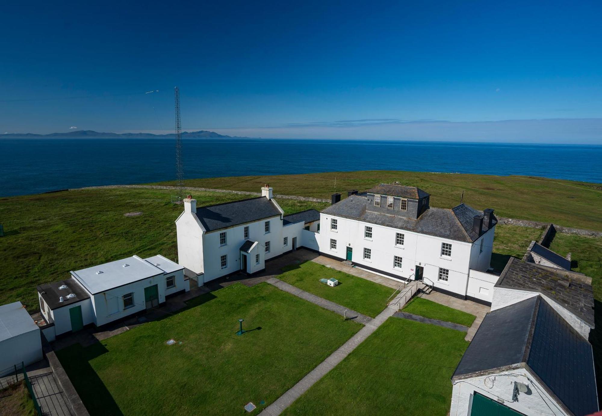 Loop Head Lighthouse Attendant'S Cottage Kilbaha Exterior foto